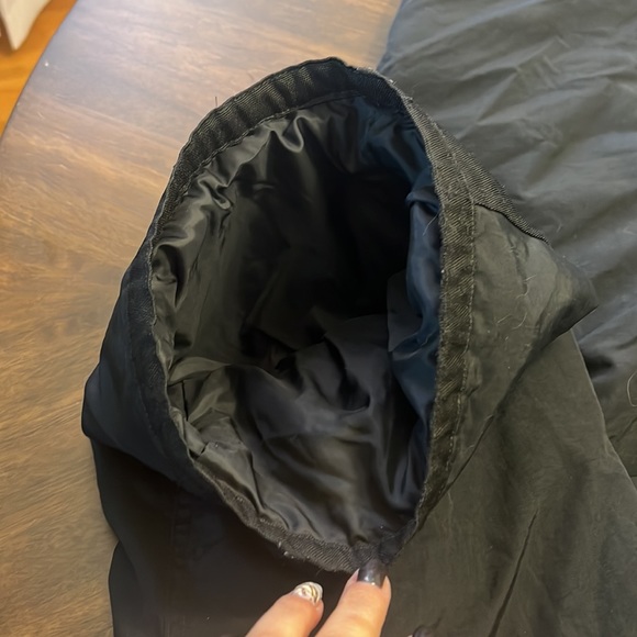 Black ski snowboard snow pants sz M - Picture 3 of 4